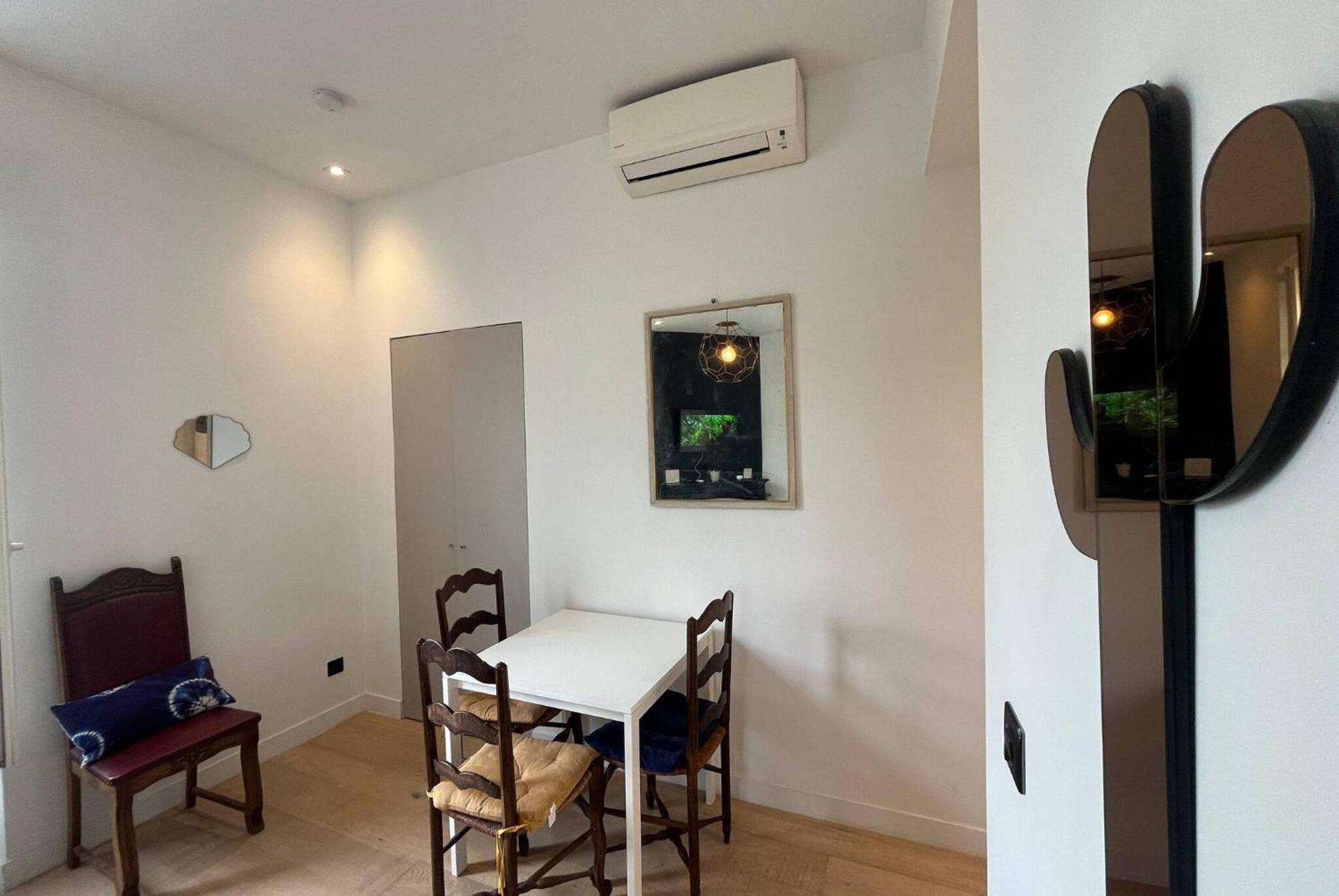 2 Pieces Hypercentre Gioffredo Appartement